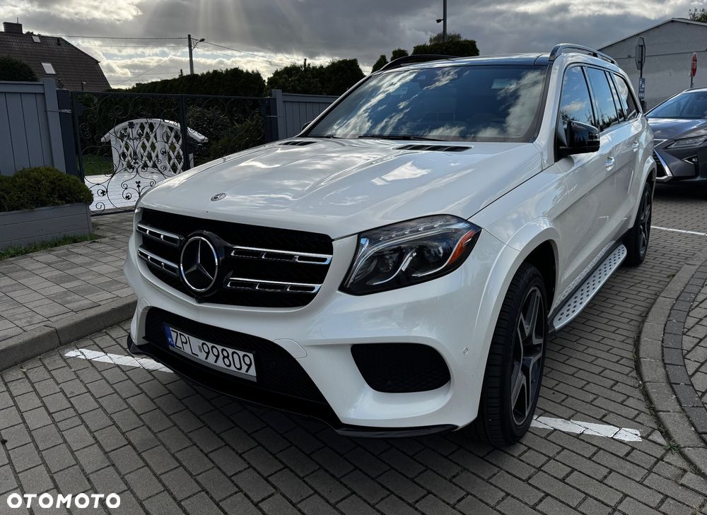 Mercedes-Benz GLS 500 4Matic 9G-TRONIC AMG Line - 2