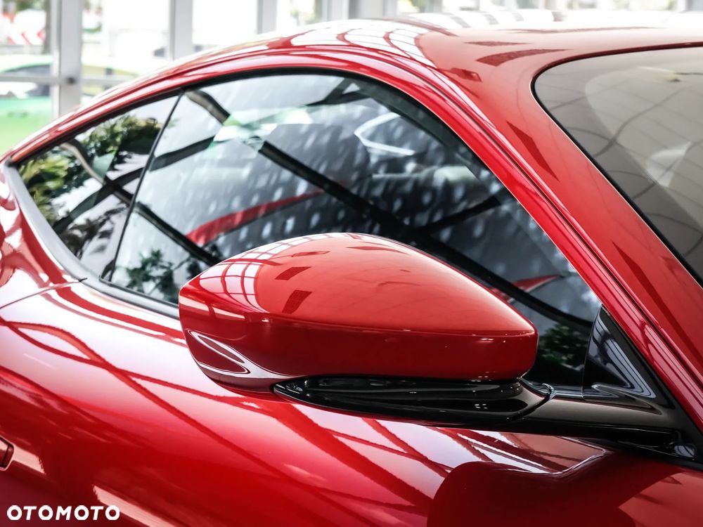 Ferrari Roma - 5