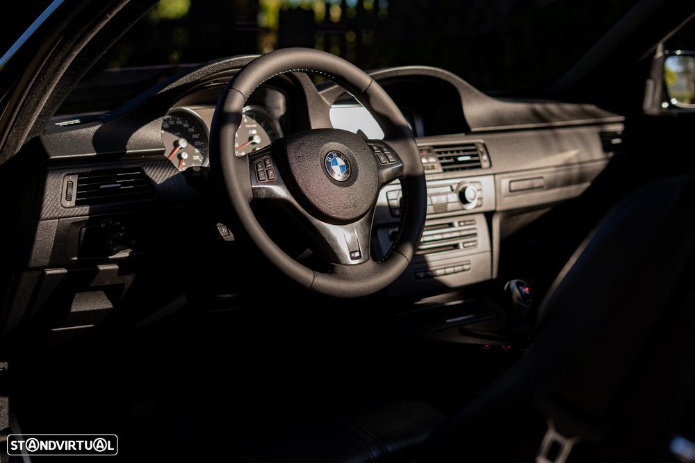 BMW M3 Auto - 16