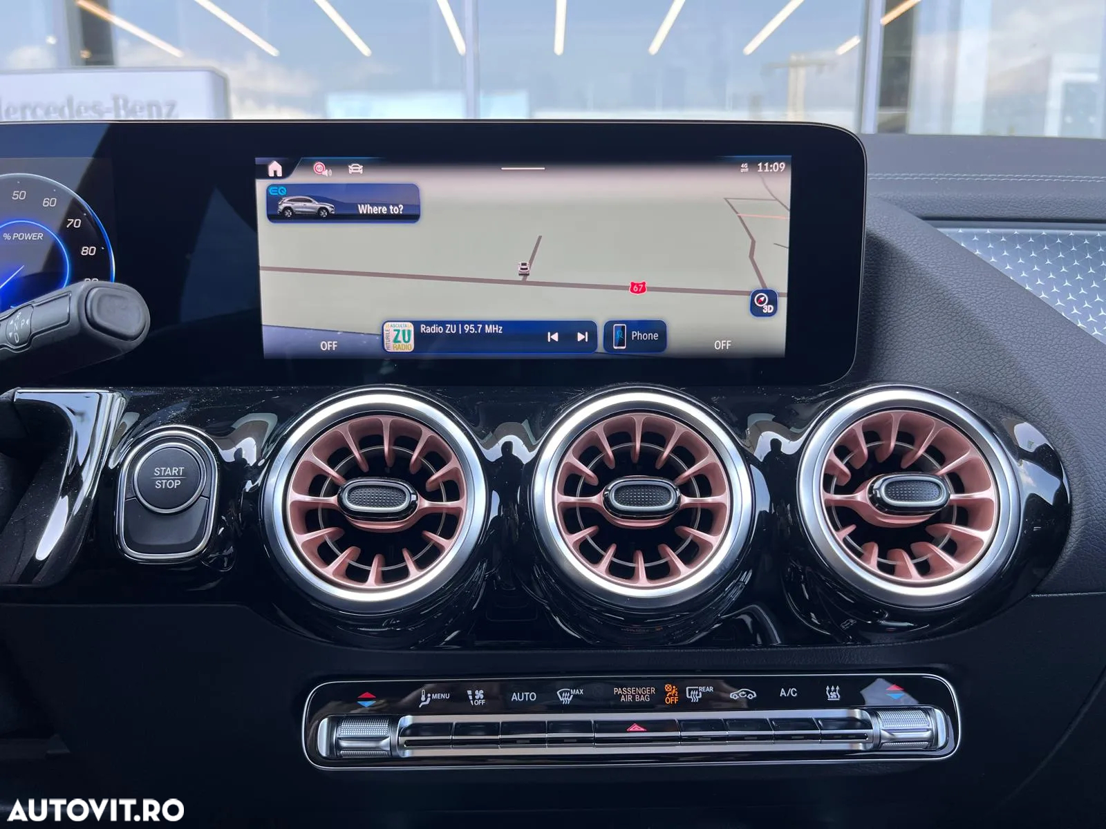 Mercedes-Benz EQA 250+ - 11