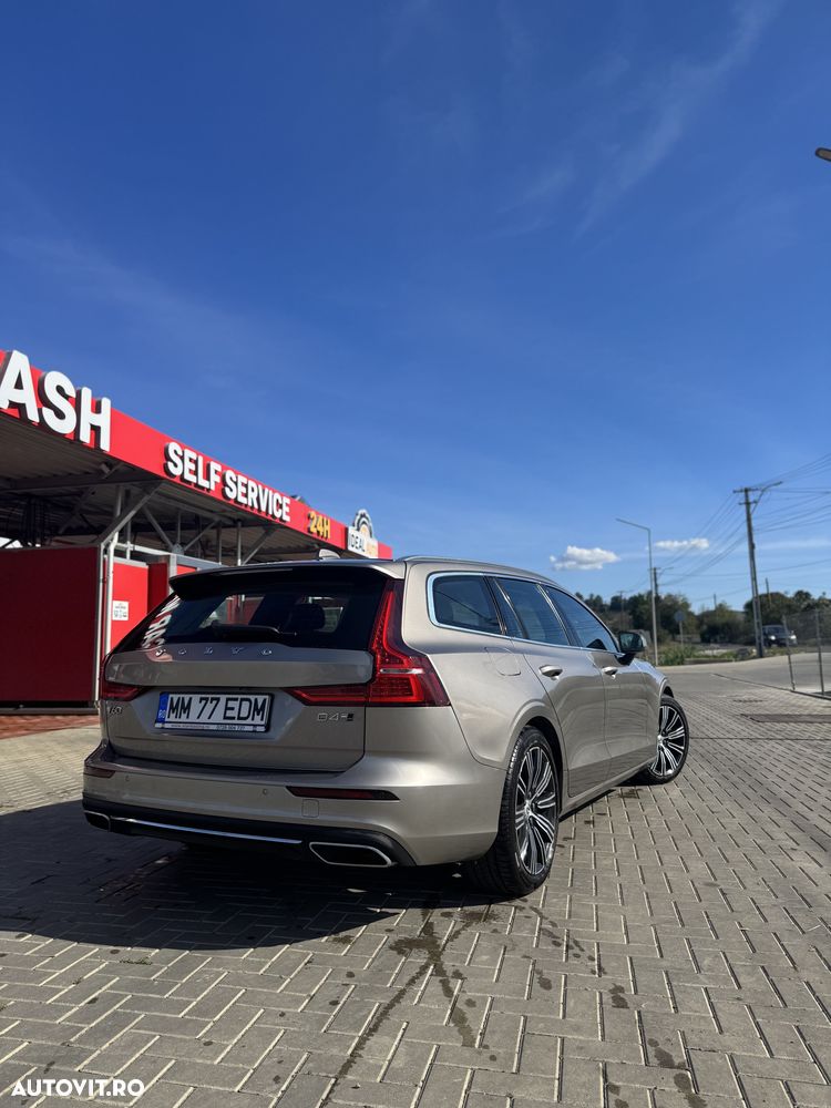 Volvo V60 D4 AWD Geartronic Inscription - 3