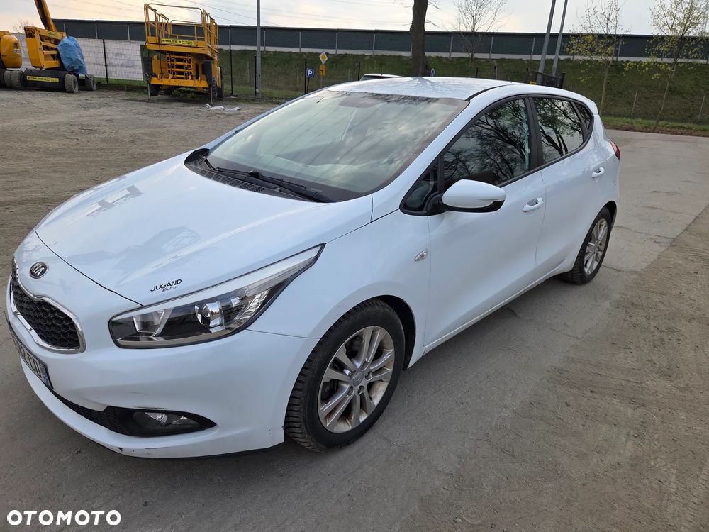 Kia Ceed 1.4 CRDi 90 Edition 7 - 1