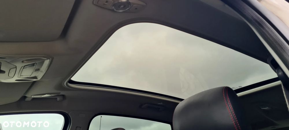 Ford S-Max 2.0 T Platinium X - 31