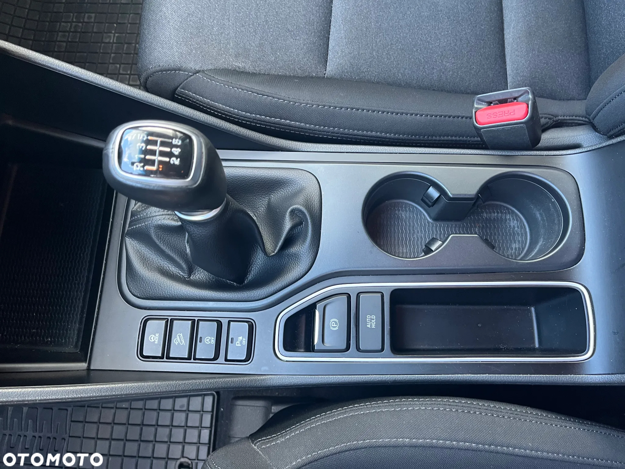Hyundai Tucson 1.6 GDi Comfort 2WD - 10