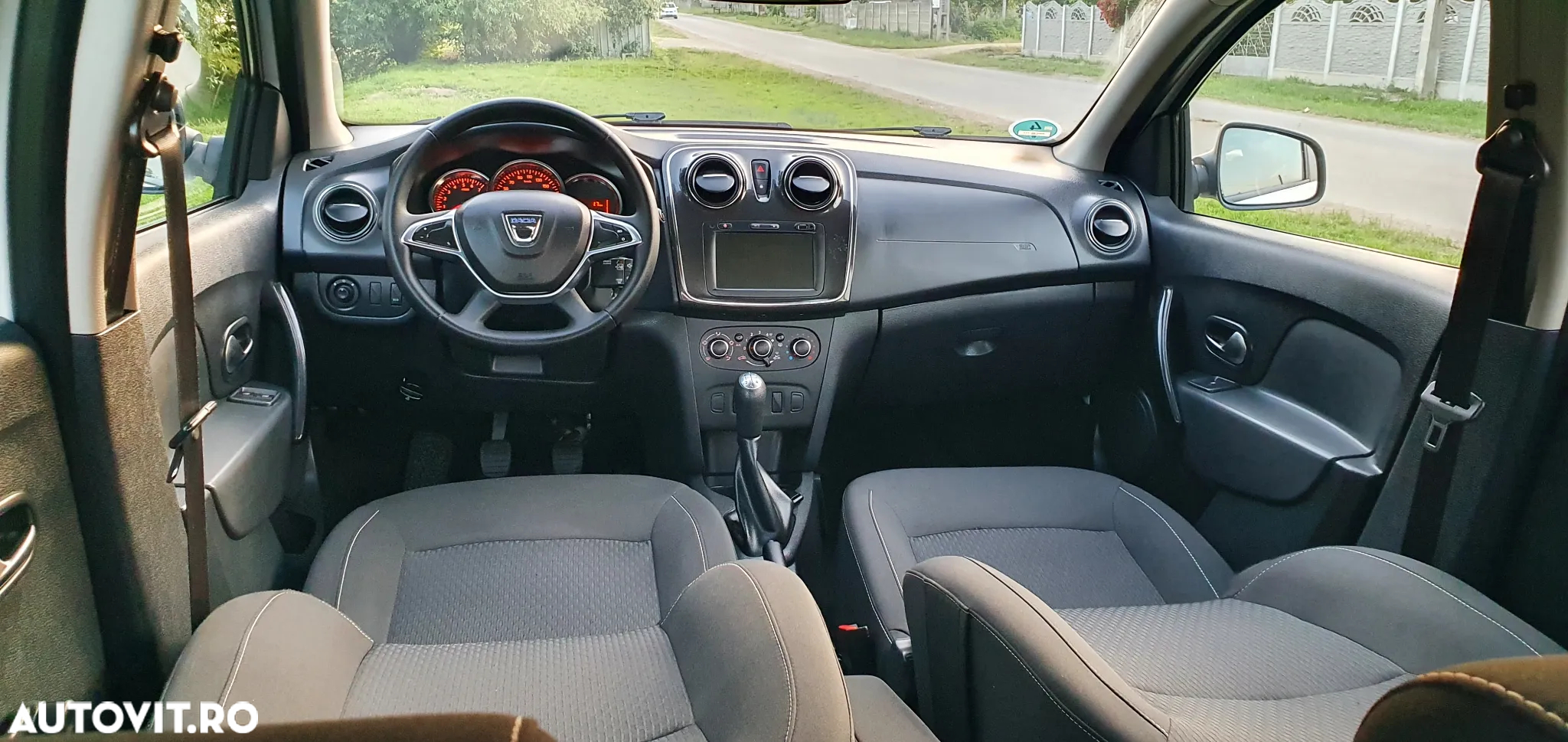 Dacia Sandero TCe 90 (S&S) Comfort - 24