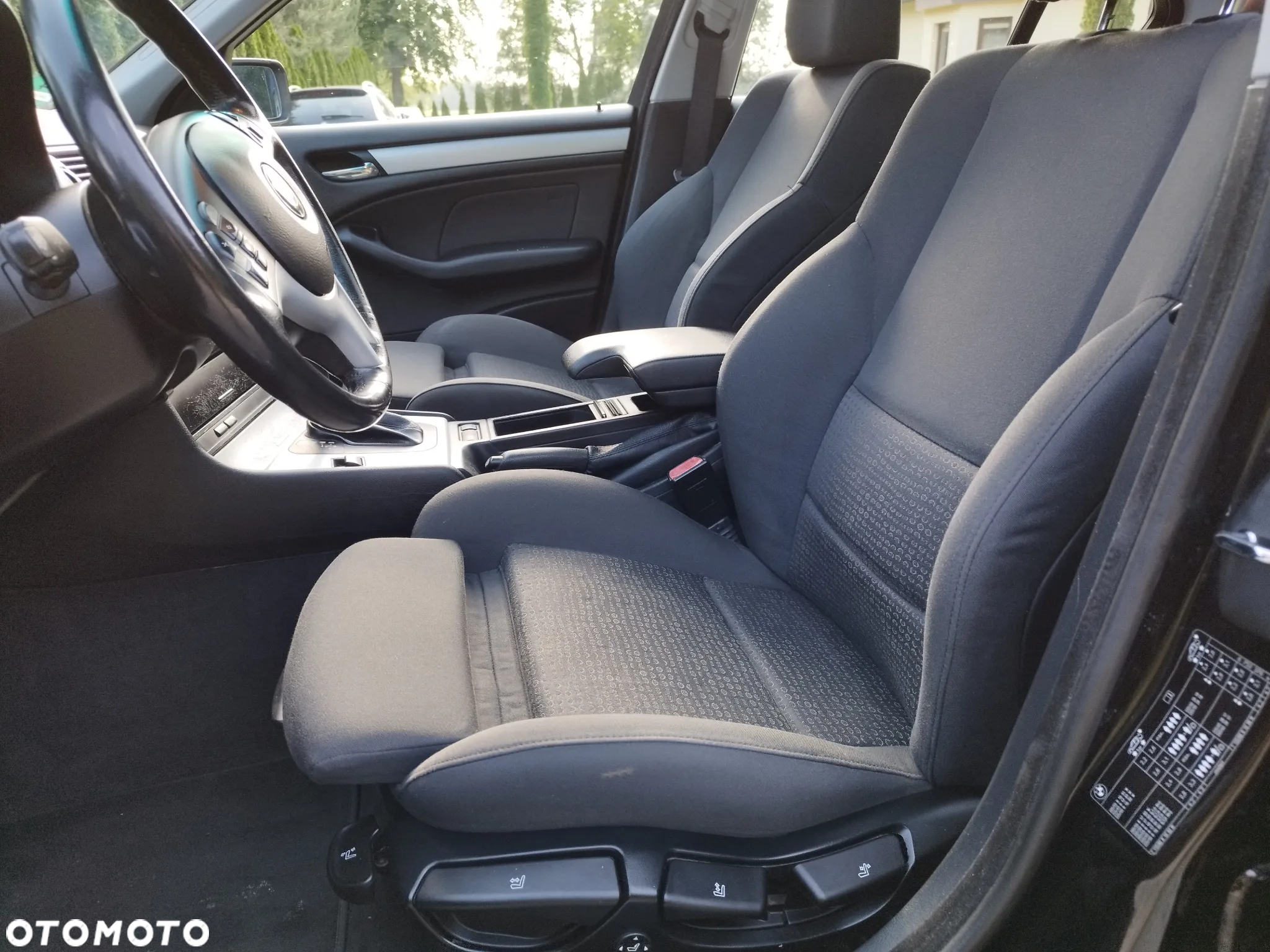 BMW Seria 3 - 25