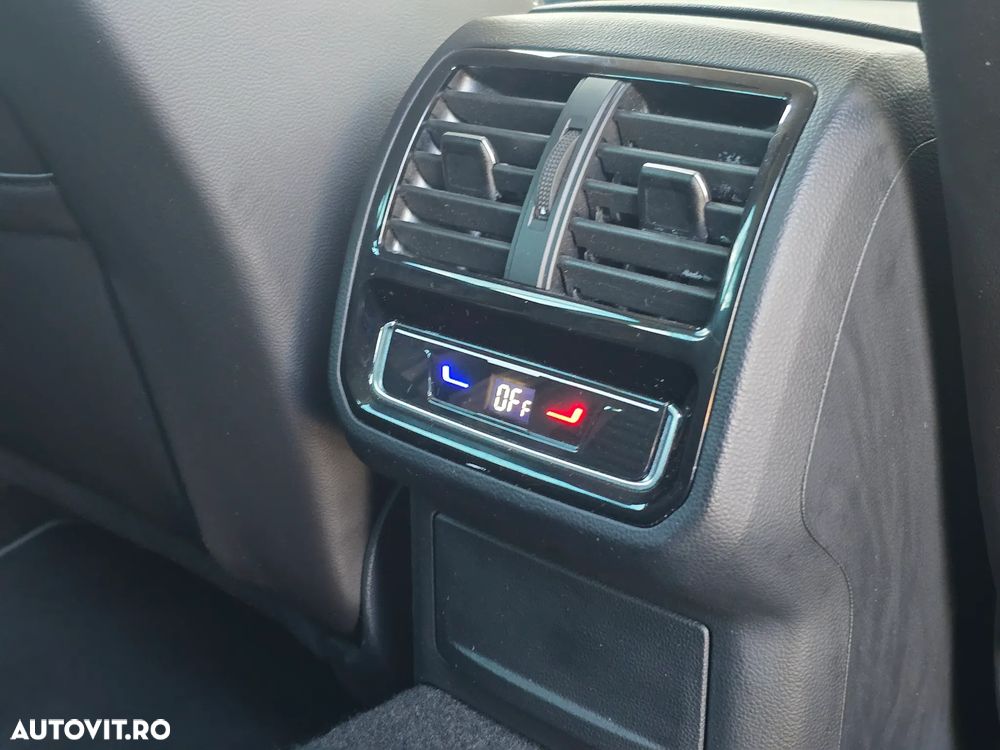 Volkswagen Passat - 25
