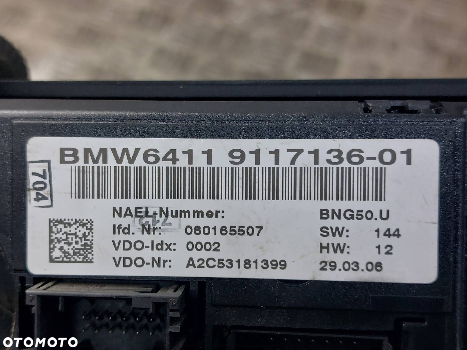 PANEL NAWIEWU BMW E90 9117136 - 3