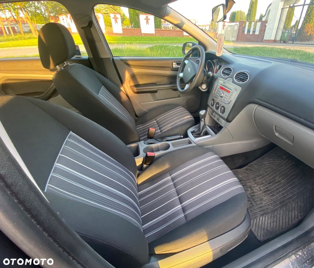 Ford Focus 1.6 Amber X - 6