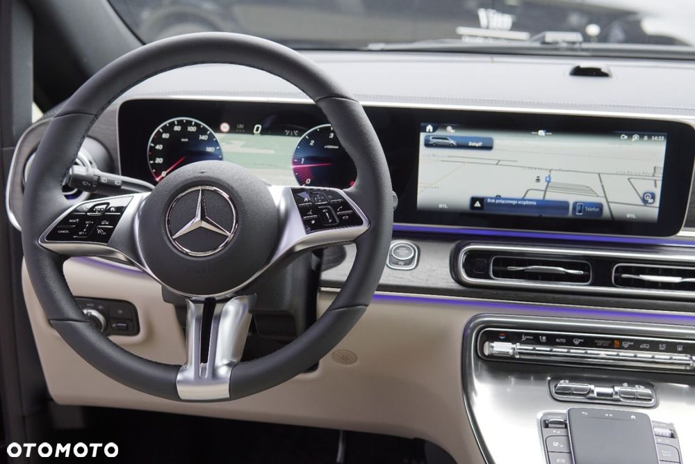 Mercedes-Benz Klasa V - 3