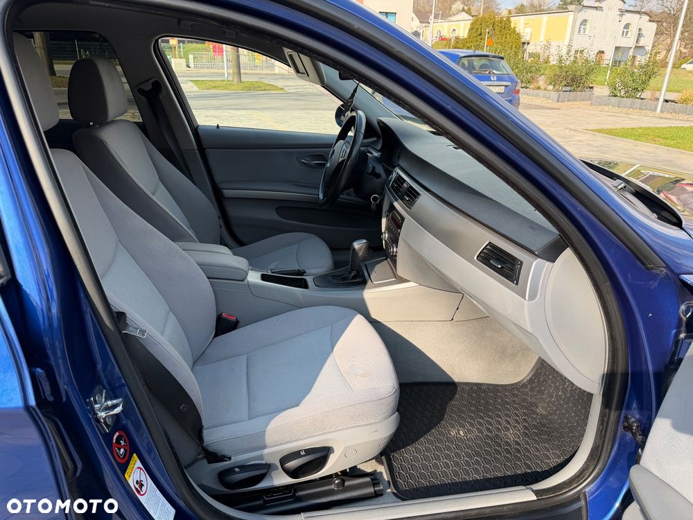 BMW Seria 3 320d DPF Edition Fleet Lifestyle - 10