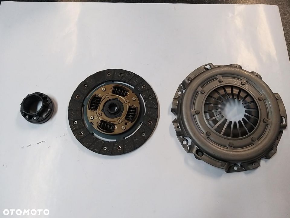 Zestaw sprzęgła OPEL ASCONA C, ASTRA F,, COMBO, CORSA A, TR, B, KADETT E,, VECTRA A - 1