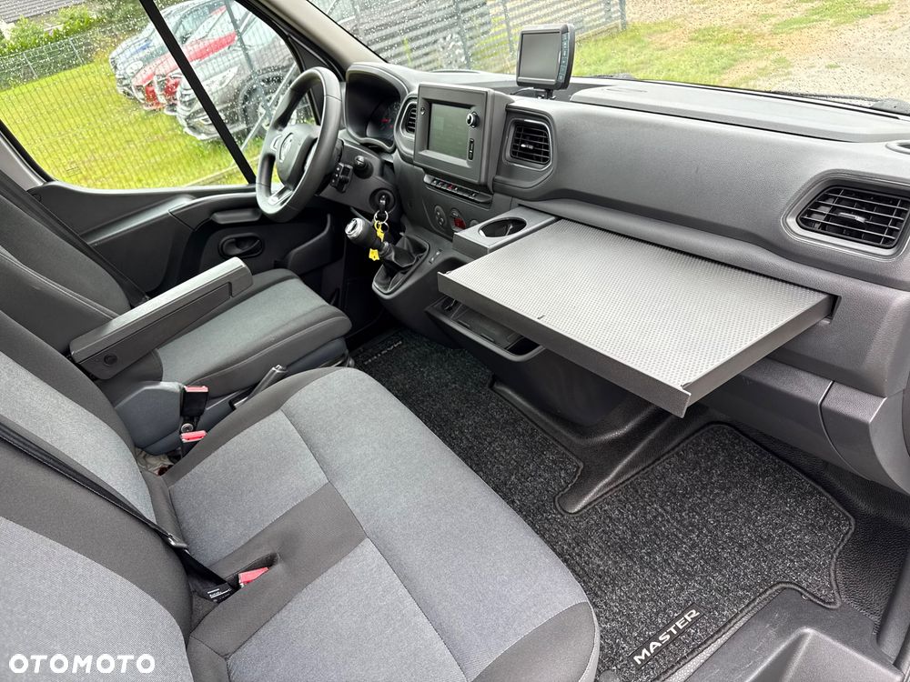 Renault Master - 22