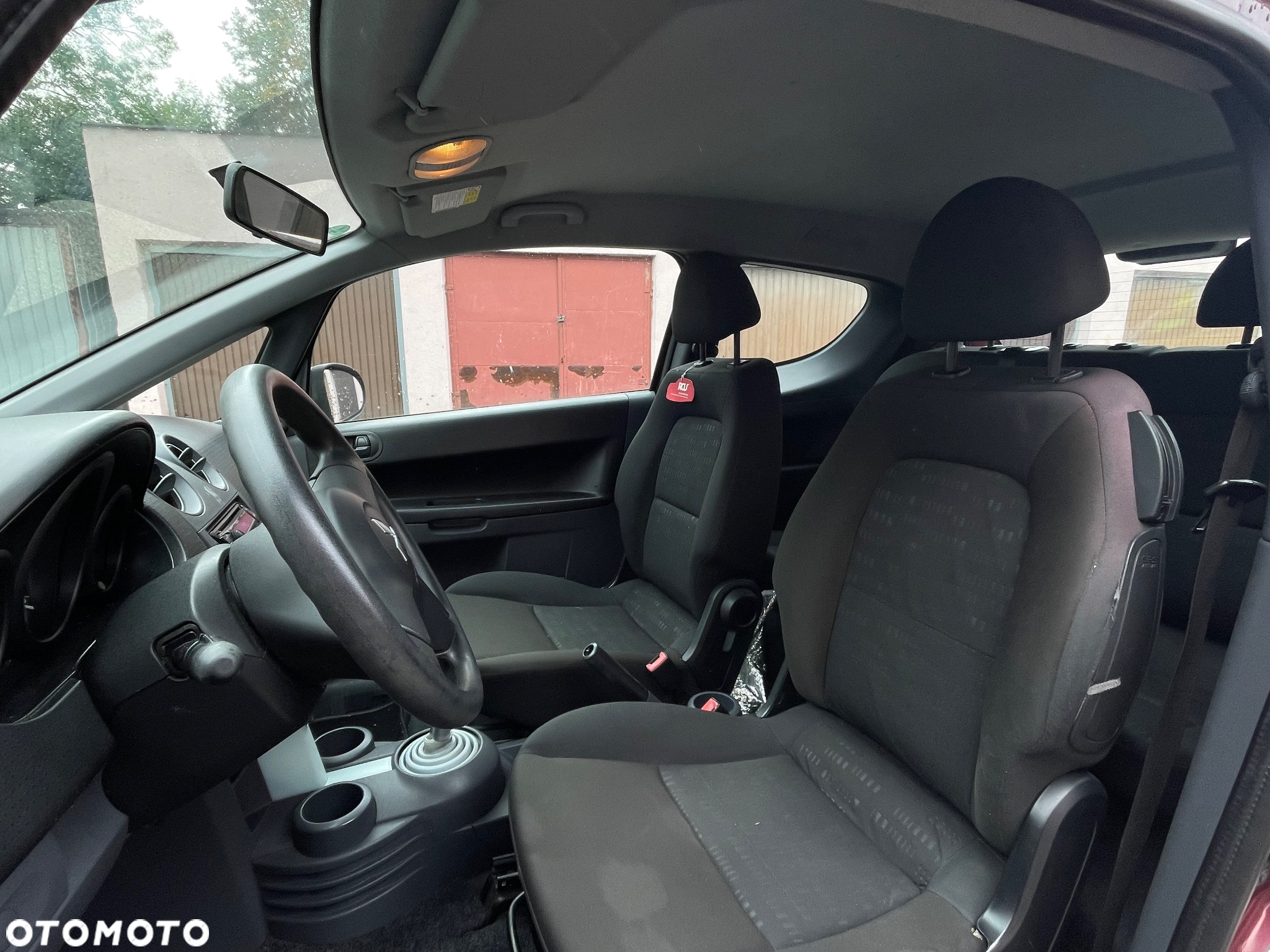 Mitsubishi Colt 1.1 - 8