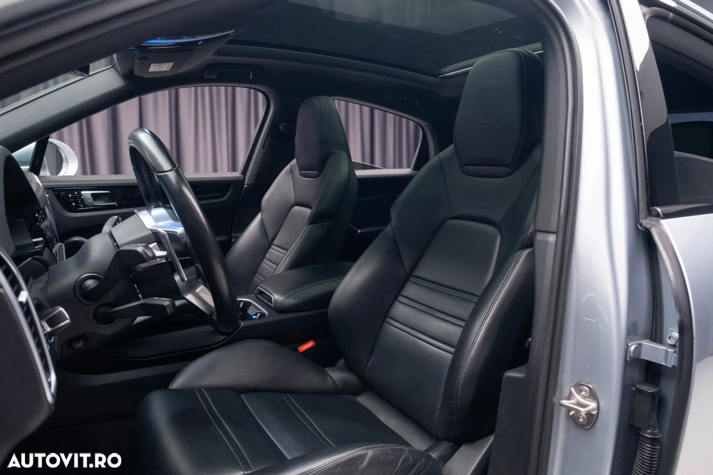 Porsche Cayenne Coupe E-Hybrid Tiptronic S - 27