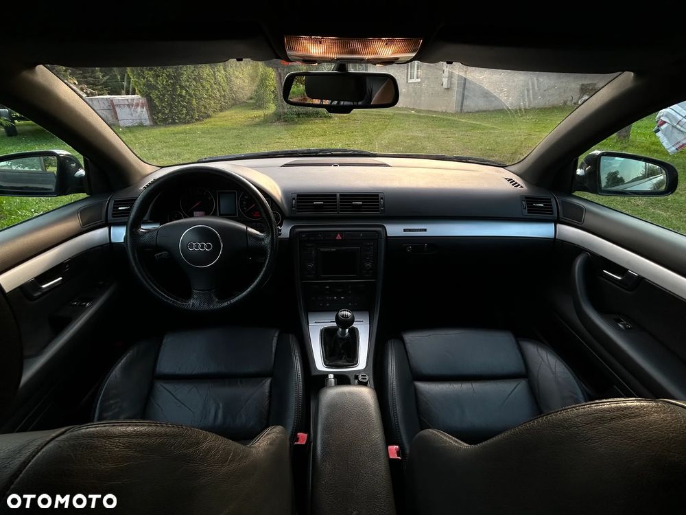Audi A4 Limousine 1.8 T quattro - 13