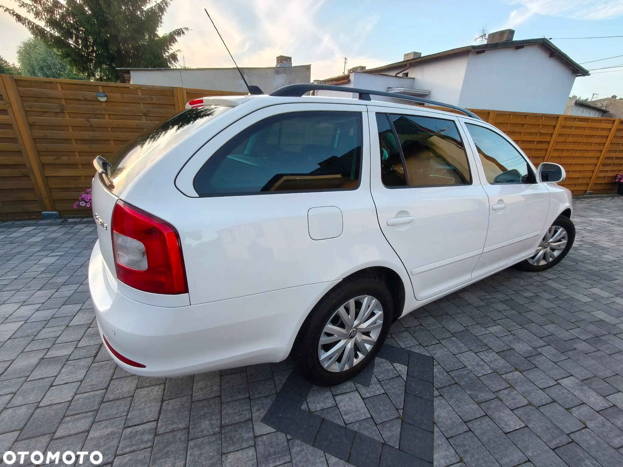 Skoda Octavia 1.6 TDI Elegance - 2