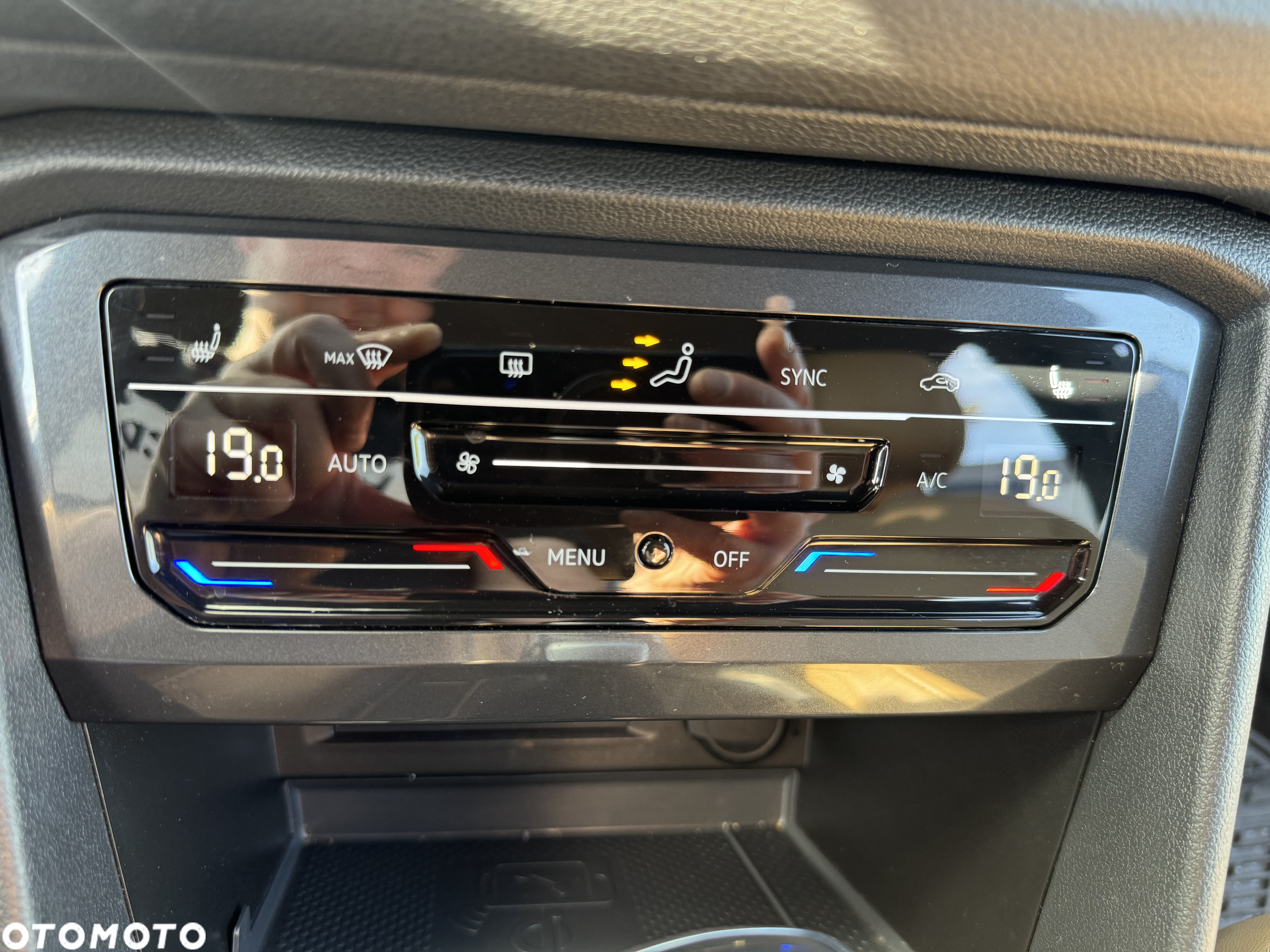 Volkswagen Tiguan 2.0 TSI 4Mot R-Line DSG - 30