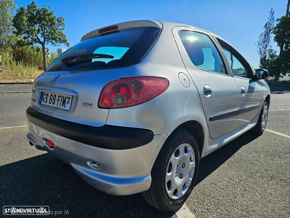 Peugeot 206 1.1 Color Line - 3