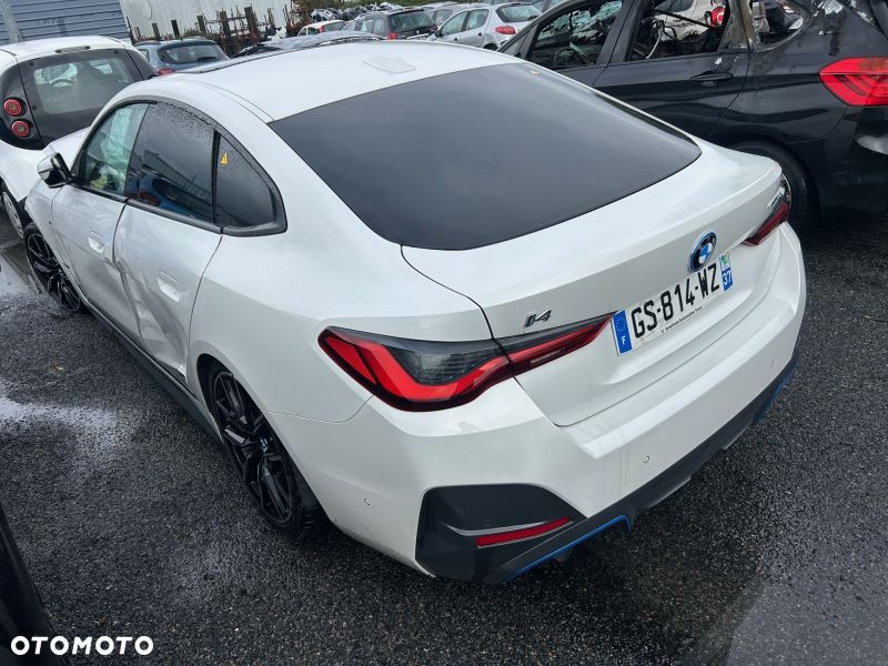 BMW i4 - 3