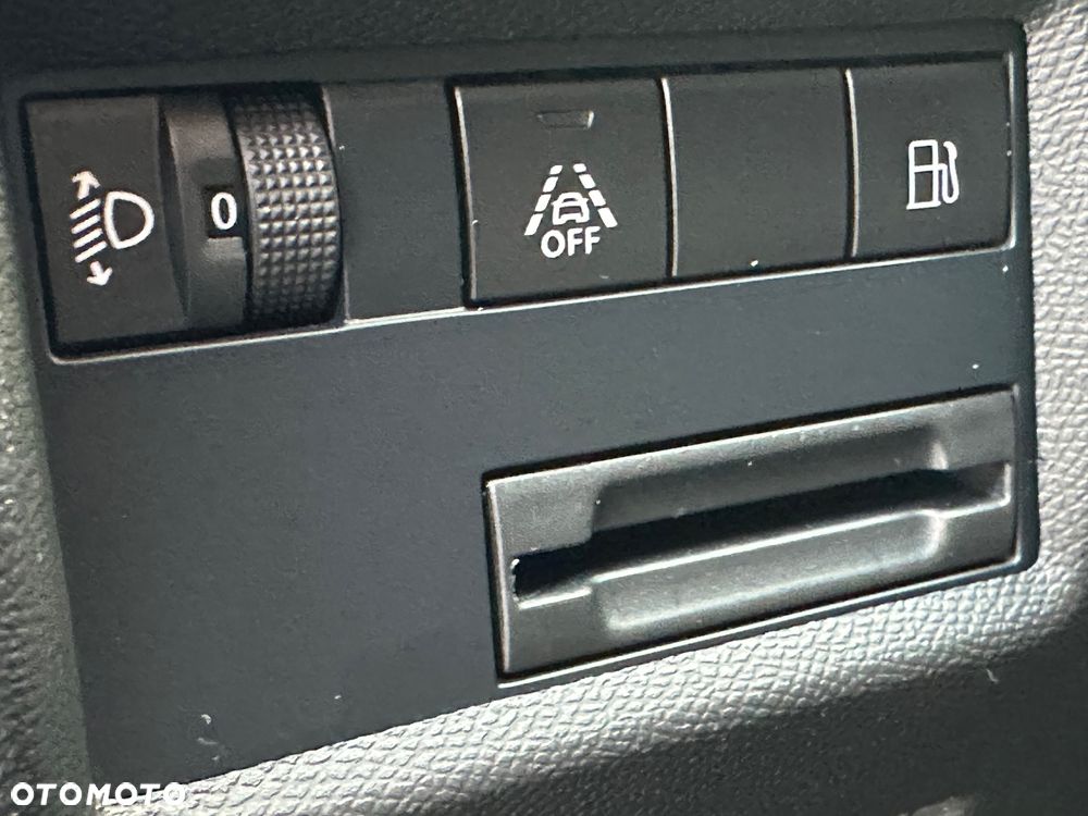 Citroën C5 Aircross 1.6 PHEV 180 Shine EAT8 - 30