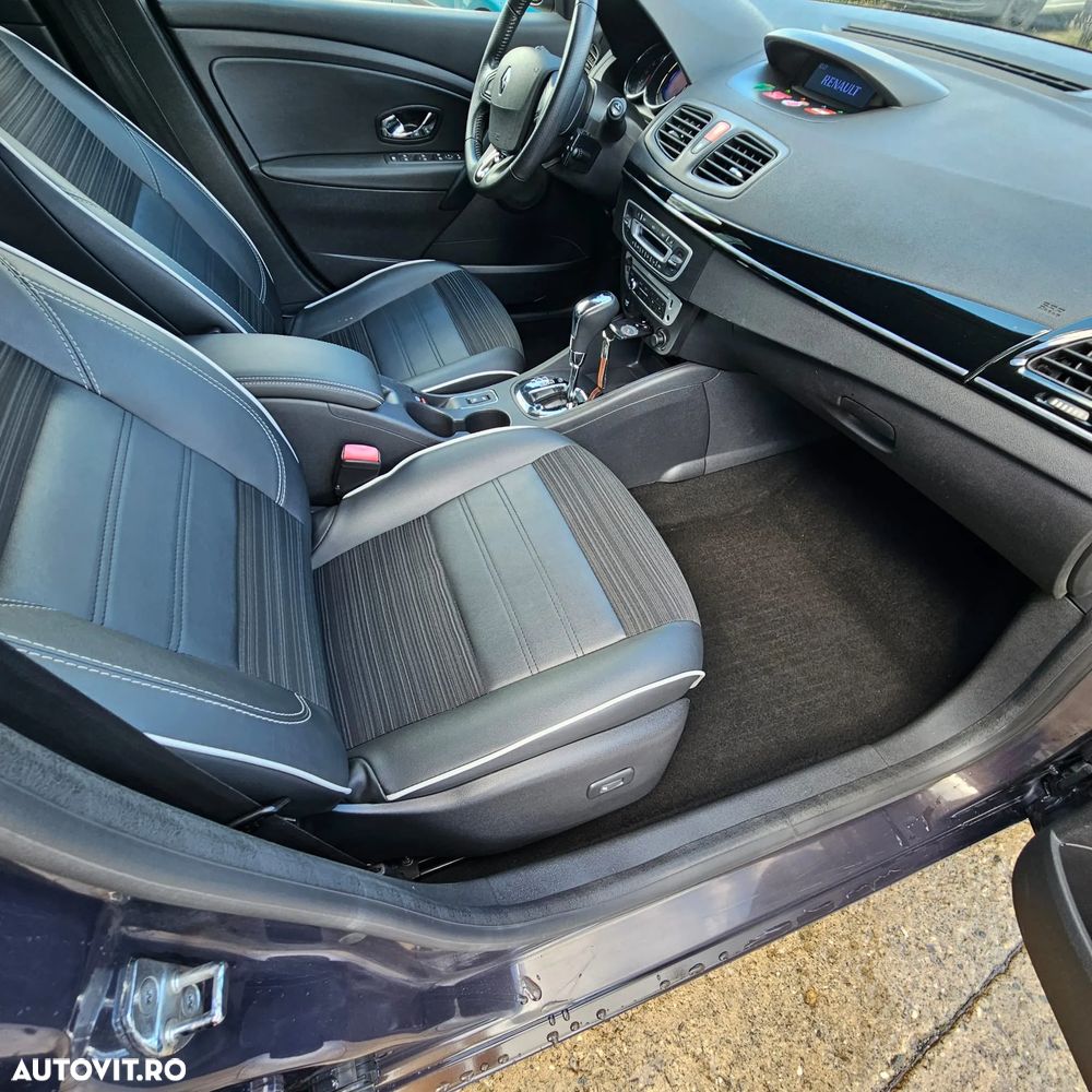 Renault Megane - 11