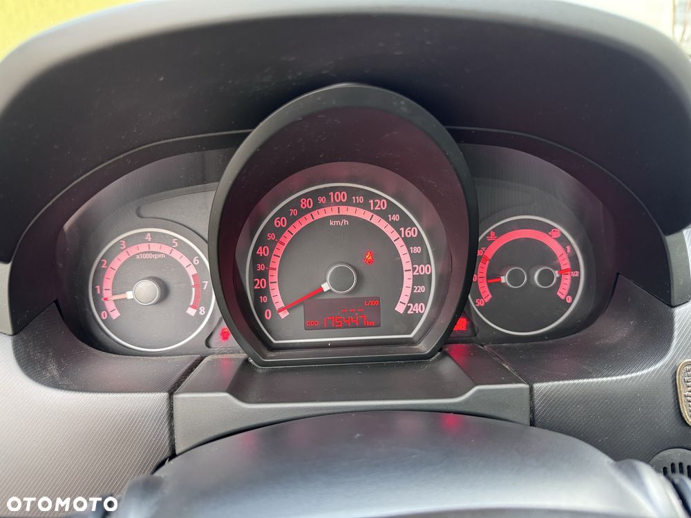 Kia Ceed - 5