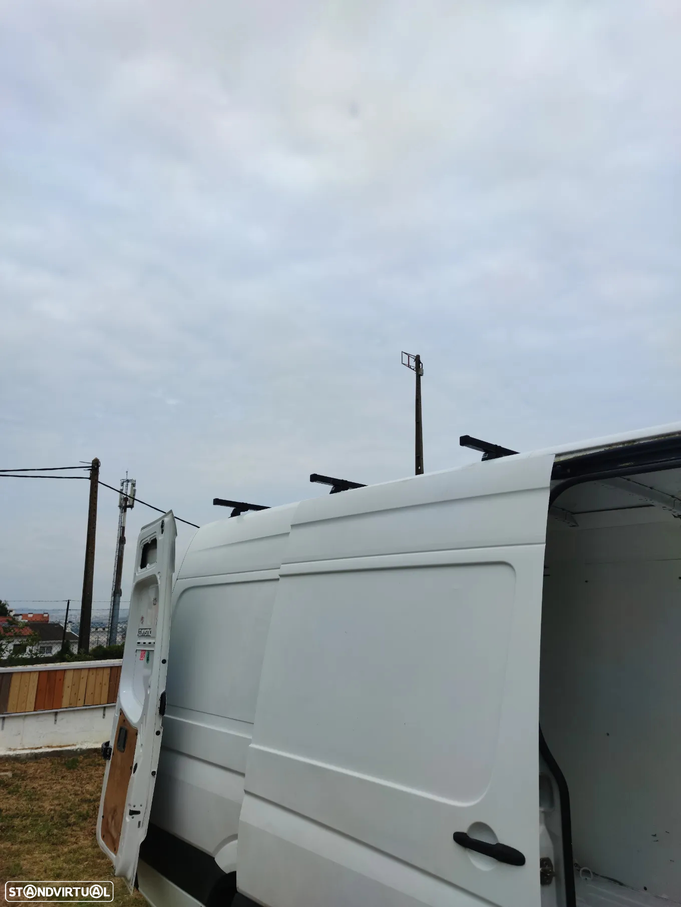Mercedes-Benz Sprinter - 13