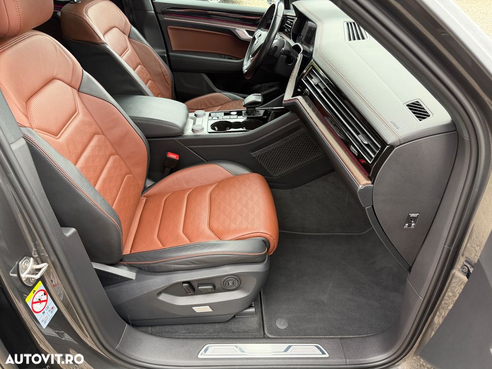 Volkswagen Touareg 3.0 V6 TDI 4Motion DPF Automatik R-Line - 36