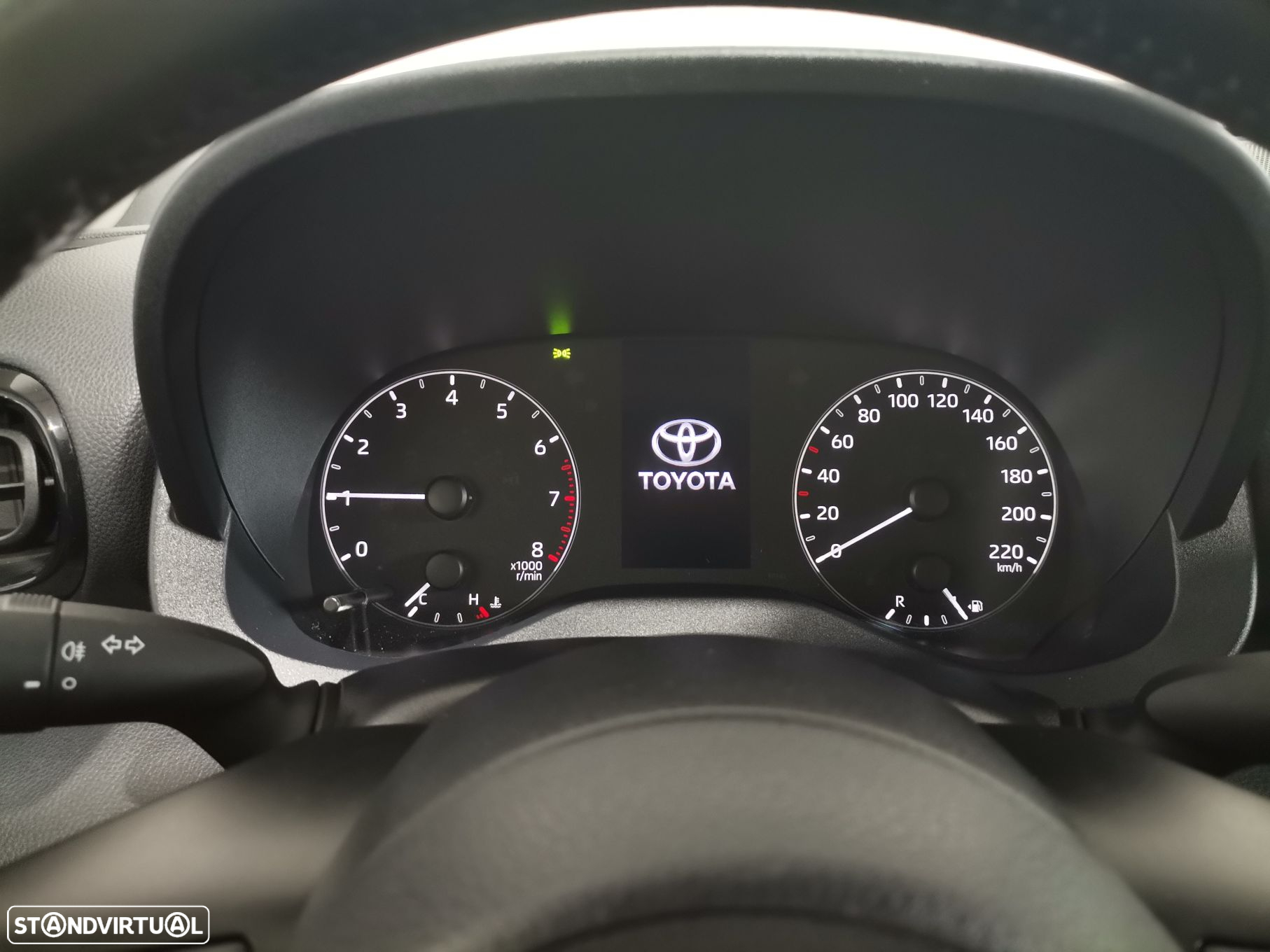 Toyota Yaris 1.0 VVT-i Comfort Plus - 23