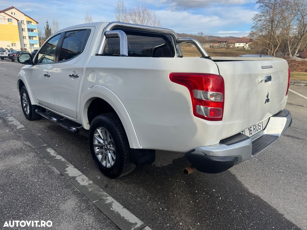 Mitsubishi L200 - 3