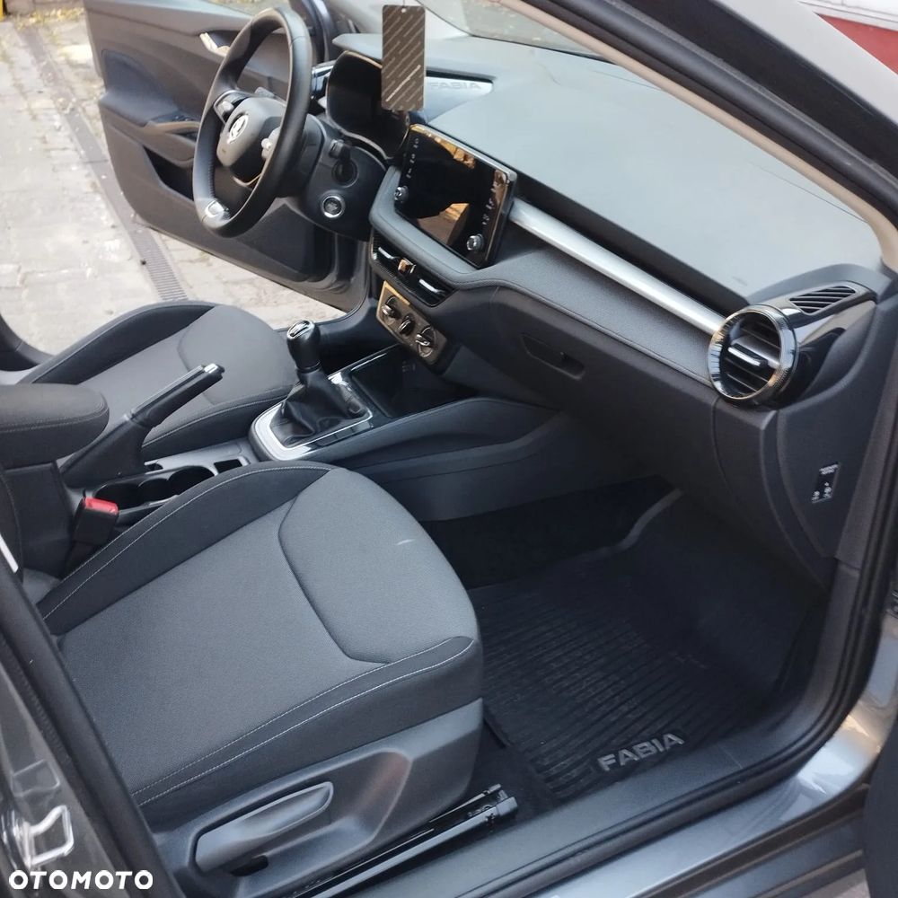 Skoda Fabia 1.0 TSI Selection - 5