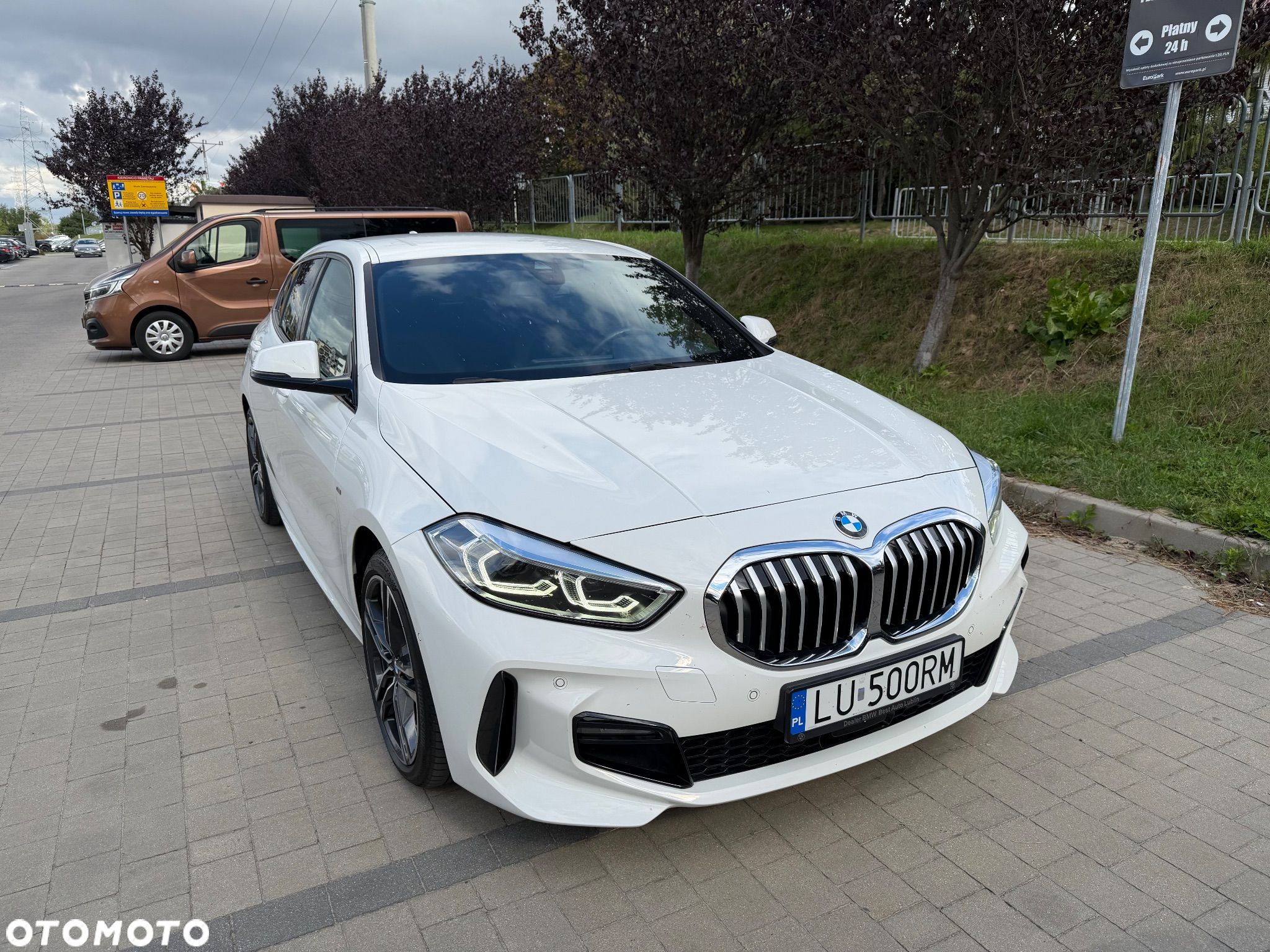 BMW Seria 1 120i - 1