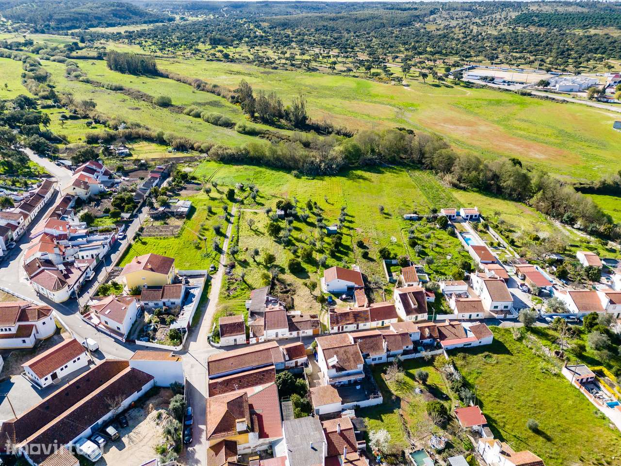 MORADIA EM RUINA | BEMPOSTA | ABRANTES | PARA REMODELAÇÃO TOTAL - Grande imagem: 4/38