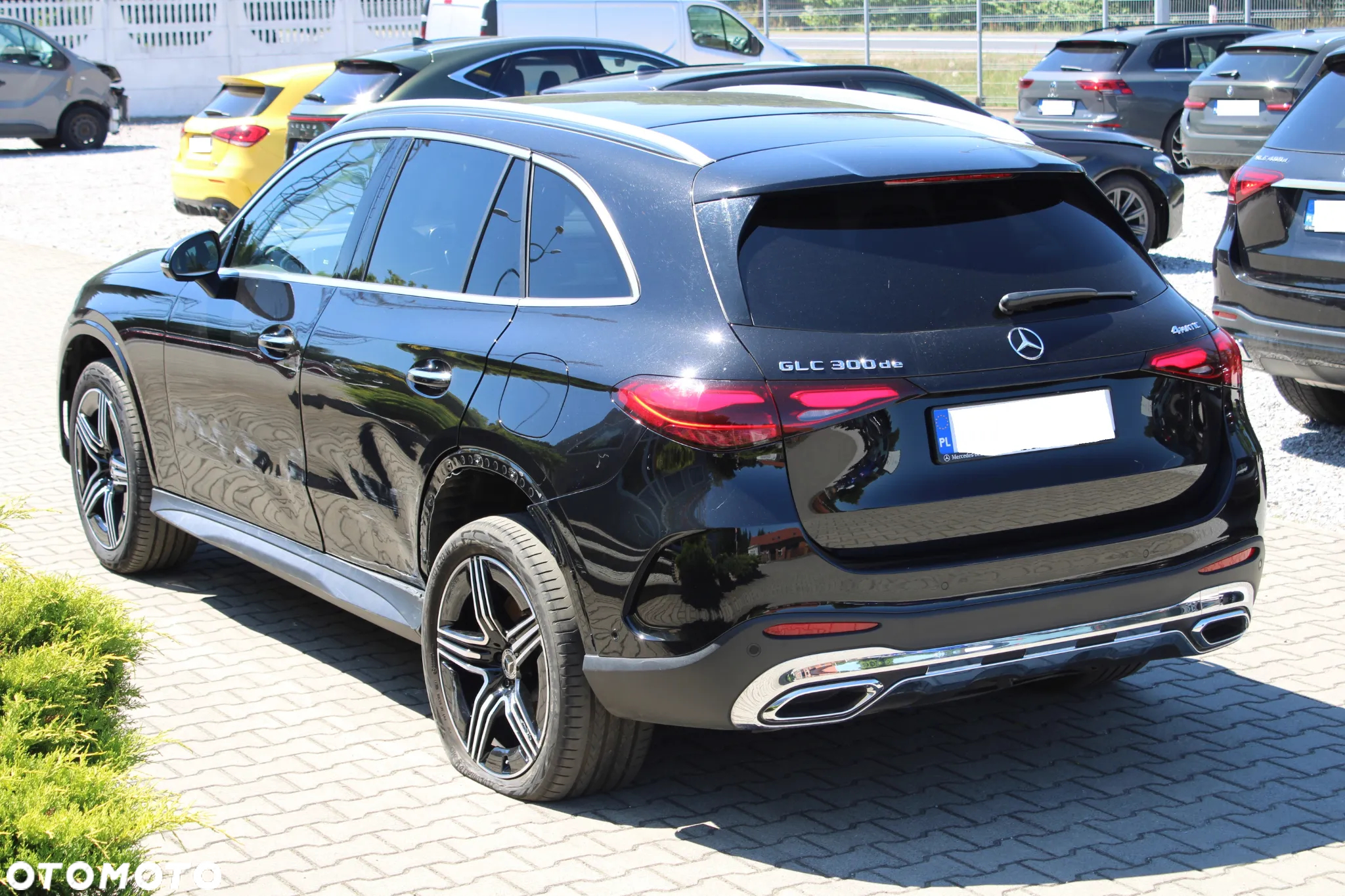 Mercedes-Benz GLC 300 de 4-Matic AMG Line - 9