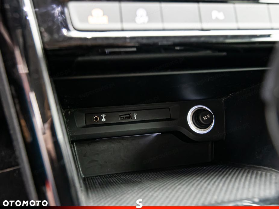 Volkswagen Touran - 20