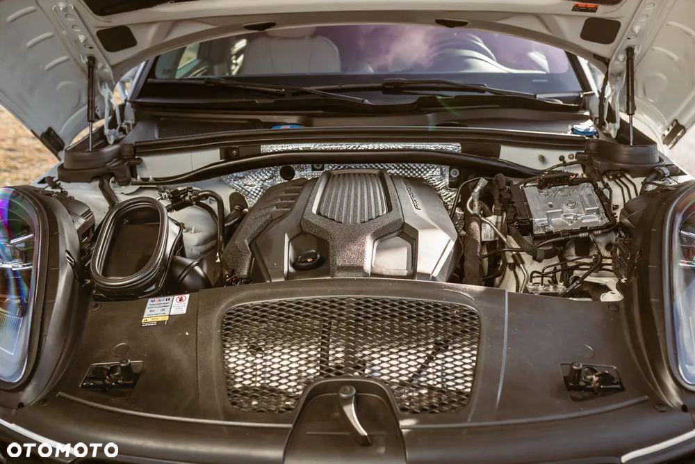 Porsche Macan Standard - 15