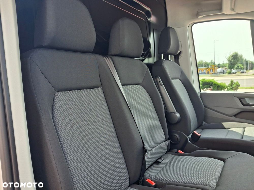 Volkswagen Crafter - 28