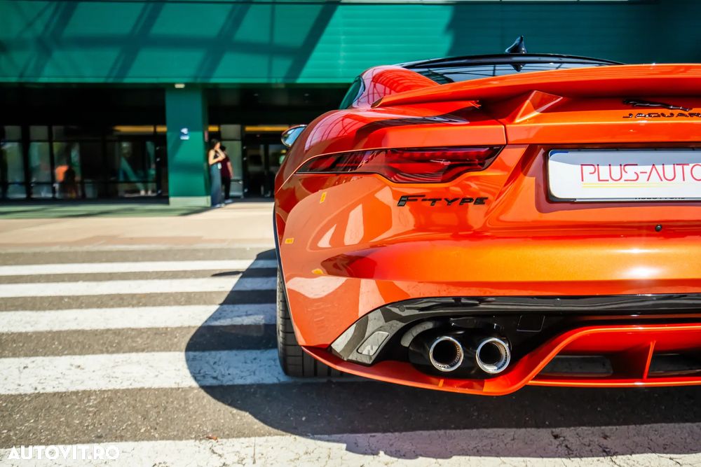 Jaguar F-Type - 9