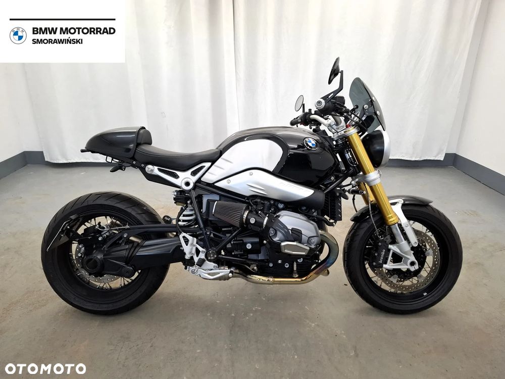 BMW R - 8