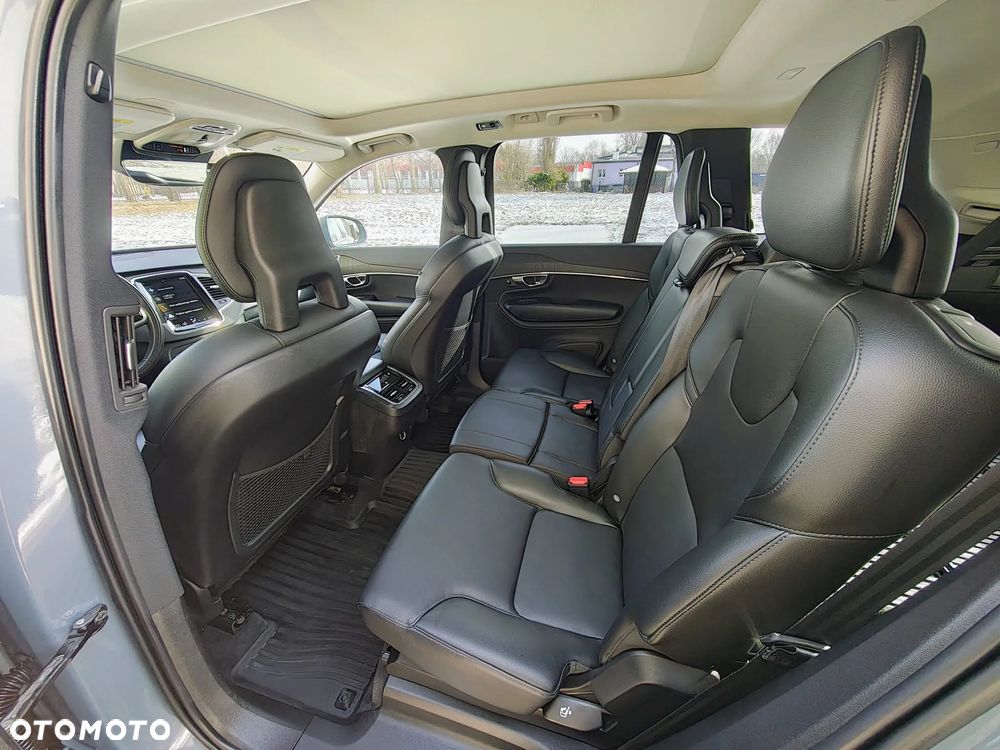 Volvo XC 90 T5 AWD Geartronic Momentum - 14