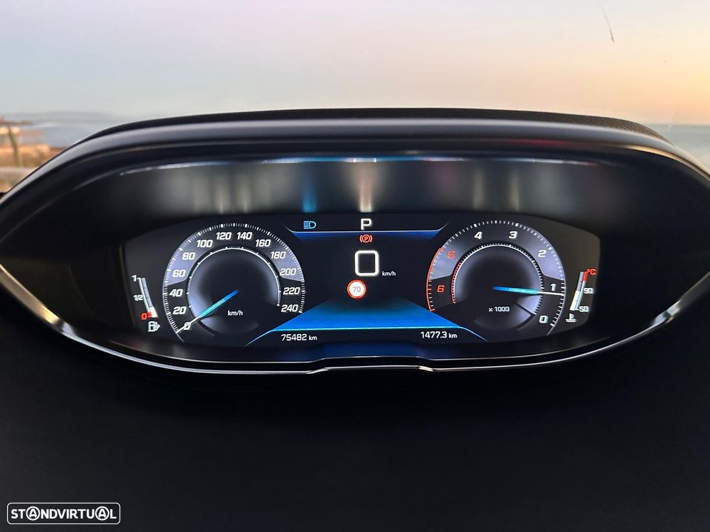 Peugeot 3008 1.5 BlueHDi GT Line EAT8 - 10