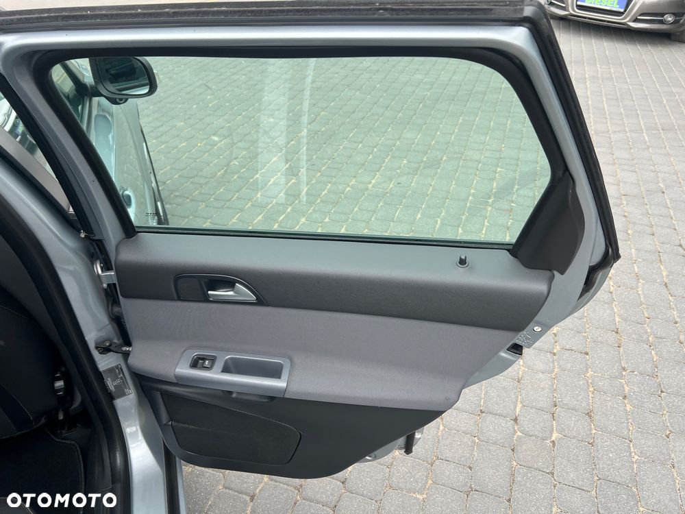 Volvo V50 D2 Business Edition Start-Stop - 22