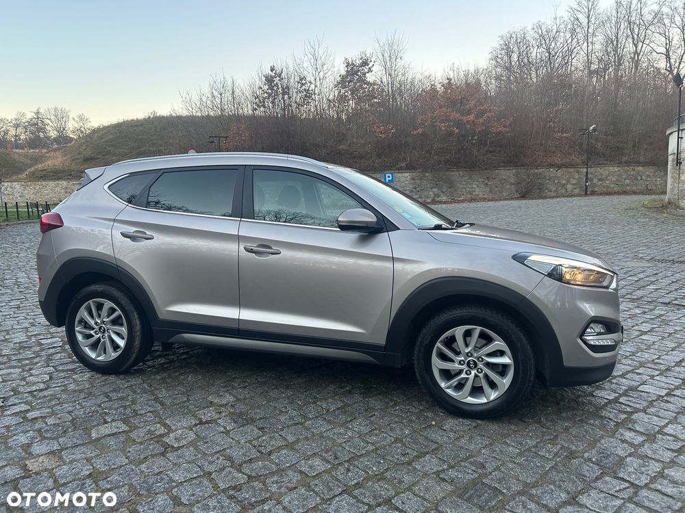 Hyundai Tucson blue 1.7 CRDi 2WD DCT Premium - 3