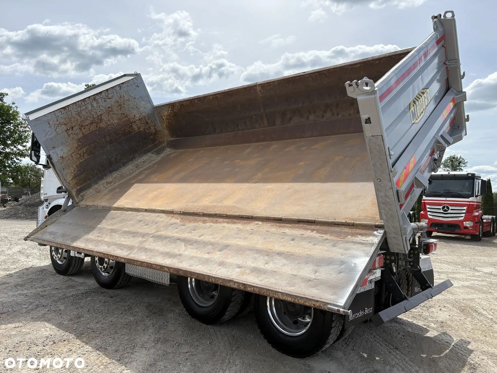 Mercedes-Benz AROCS 3245 8x4 Kipper Meiller SZWAJCARIA - 12