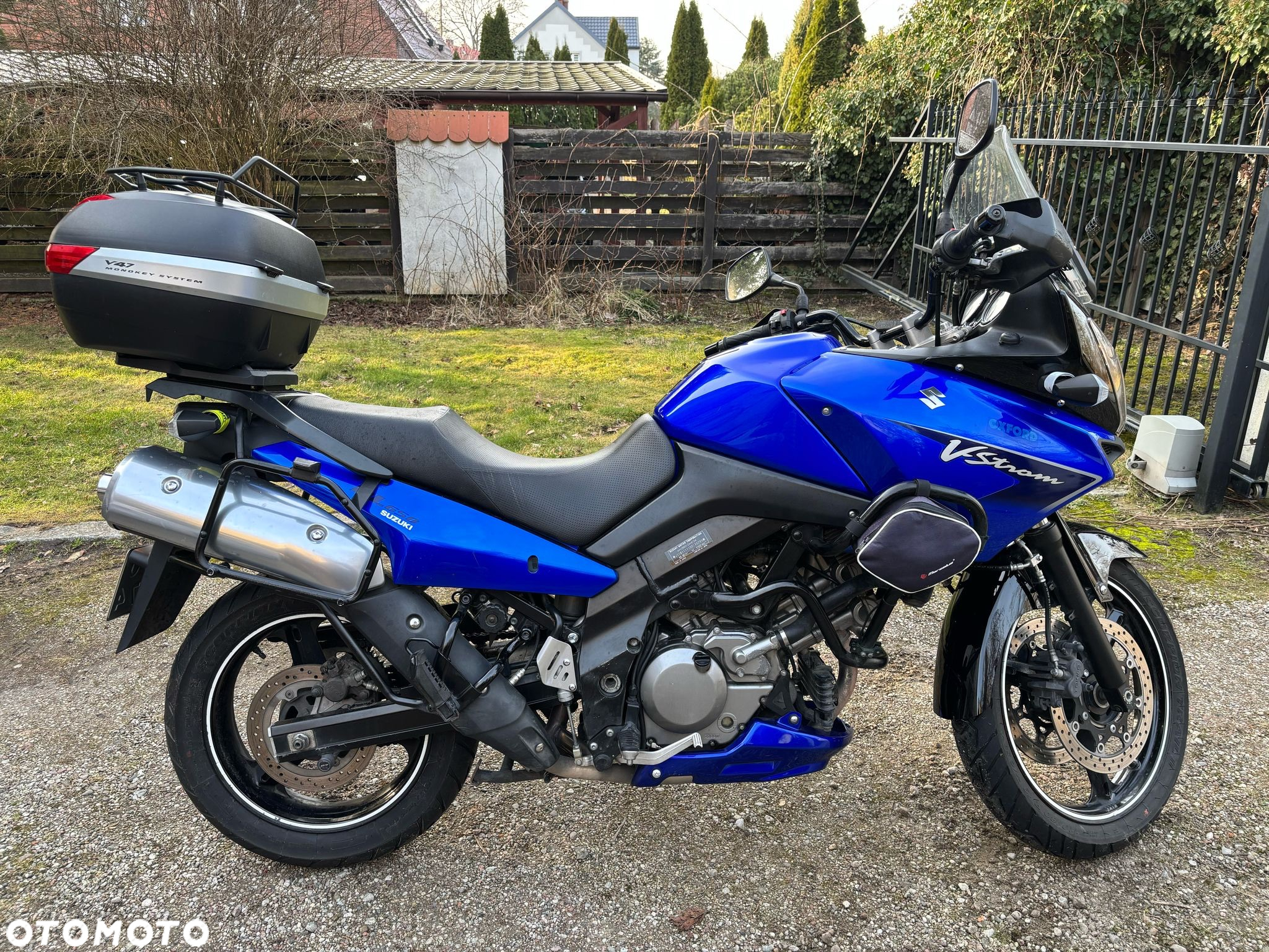 Suzuki DL - 12