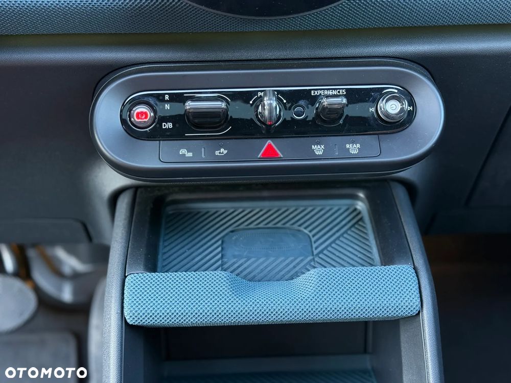 MINI Countryman E 66.5kWh Linia Favoured - 14