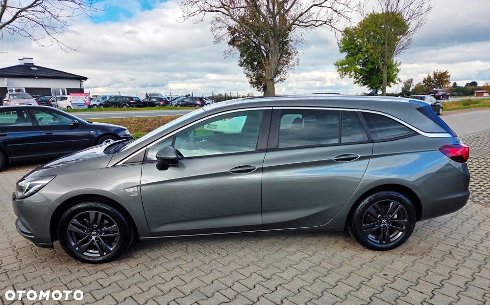 Opel Astra 1.4 Turbo 120 Jahre - 19