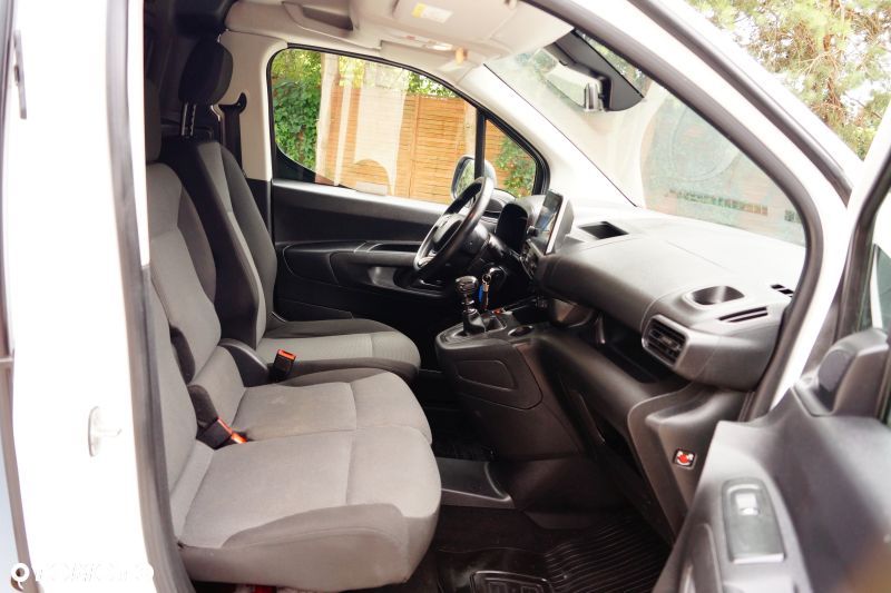 Toyota Proace City - 24