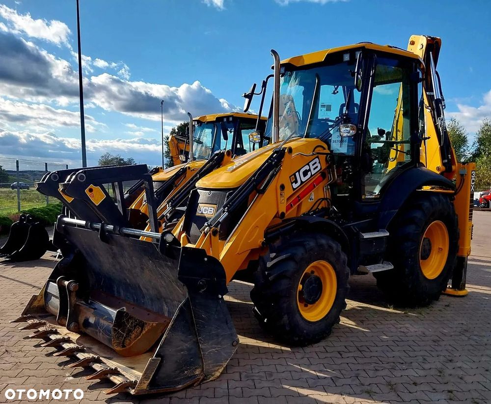 JCB 3CX Plus EH - 13